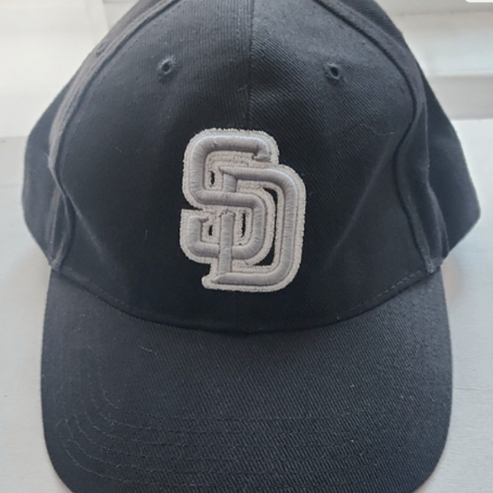 San Diego Padres Black Baseball Cap with White Logo